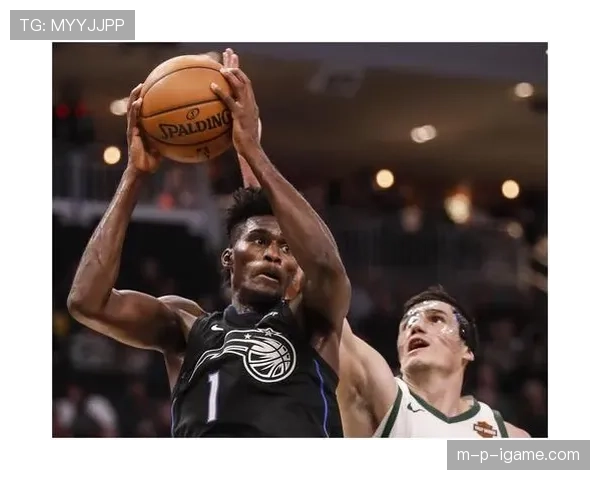 独家解读艾萨克季后赛防守蜕变：魔术禁区新壁垒如何惊艳联盟？