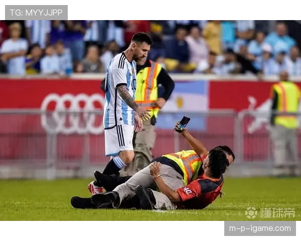 维特斯中路渗透战术奏效,助球队斩获关键胜利 维特斯中路渗透战术奏效,助球队斩获关键胜利