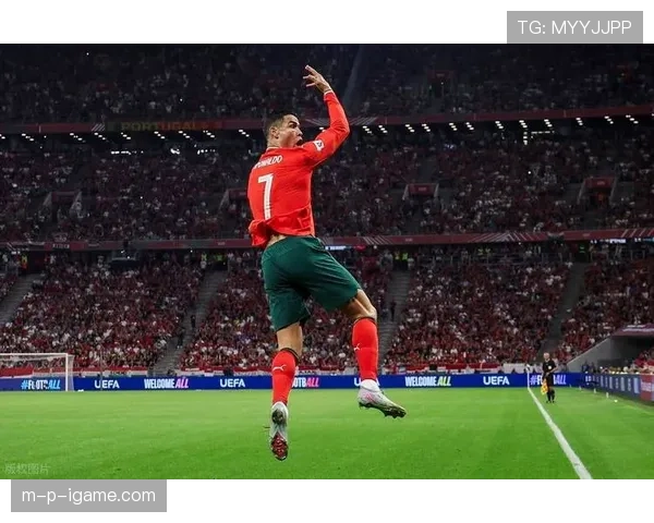 C罗故乡马德拉岛：探寻足球传奇的成长密码与深远影响