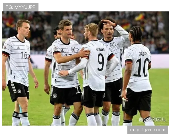 诺伊尔状态回暖，德国队新赛季前景备受期待