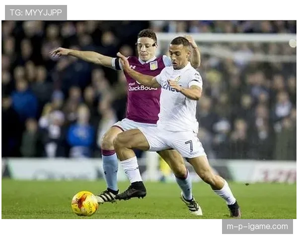 伊萨克 vs 沃特金斯:进攻效率与战术角色差异 伊萨克 vs 沃特金斯:进攻效率与战术角色差异